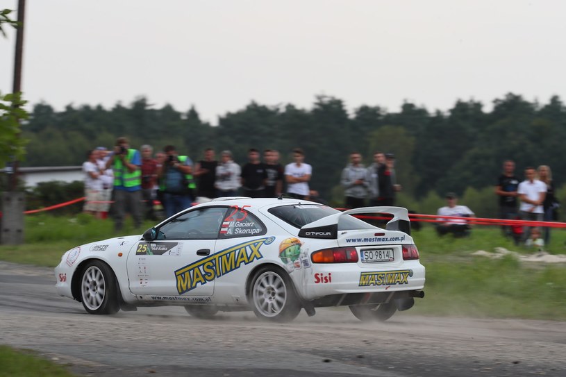 Dwie Toyoty Celiki GT-Four na podium klasy HR2 w Rajdzie Śląska 2019