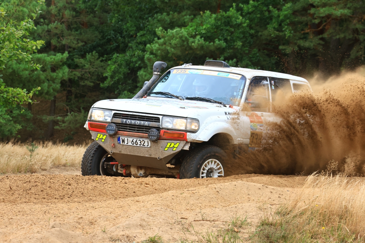  Michał Horodeński i Arkadiusz Sałaciński - Toyota Land Cruiser HDJ80 - Baja Poland 2024