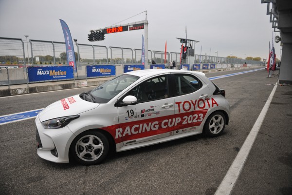 Toyota Yaris TRC - Slovakia Ring