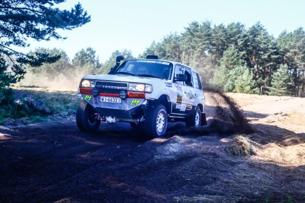 TOYOTA TEAM CLASSIC - Michał Horodeński i Arkadiusz Sałaciński - Toyota Land Cruiser HDJ80 - BAJA POLAND 2024