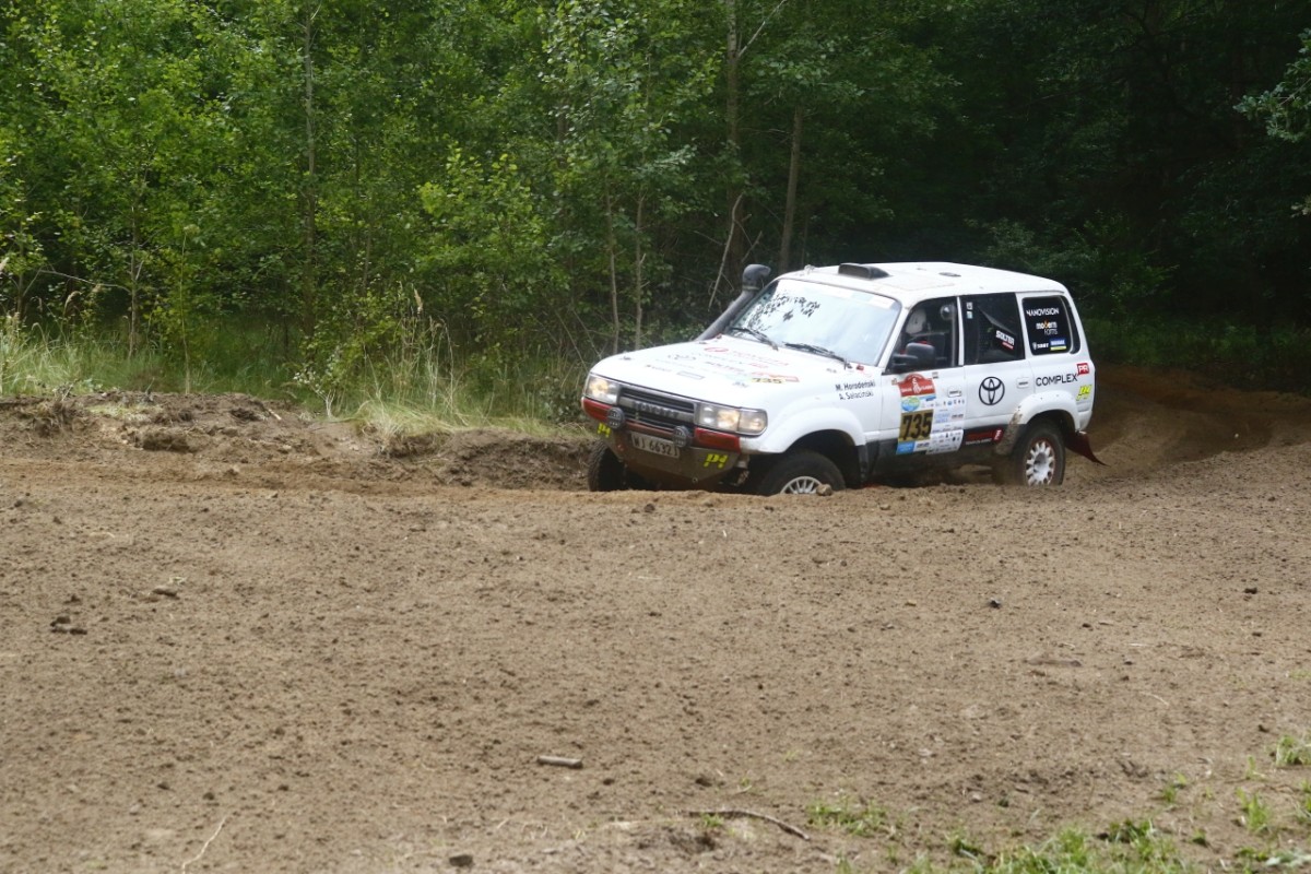 TOYOTA TEAM CLASSIC - Michał Horodeński i Arkadiusz Sałaciński - Toyota Land Cruiser HDJ80 - BAJA POLAND 2024