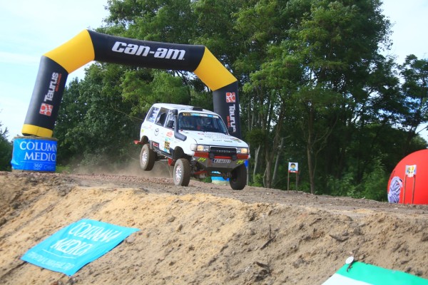 TOYOTA TEAM CLASSIC - Michał Horodeński i Arkadiusz Sałaciński - Toyota Land Cruiser HDJ80 - BAJA POLAND 2024