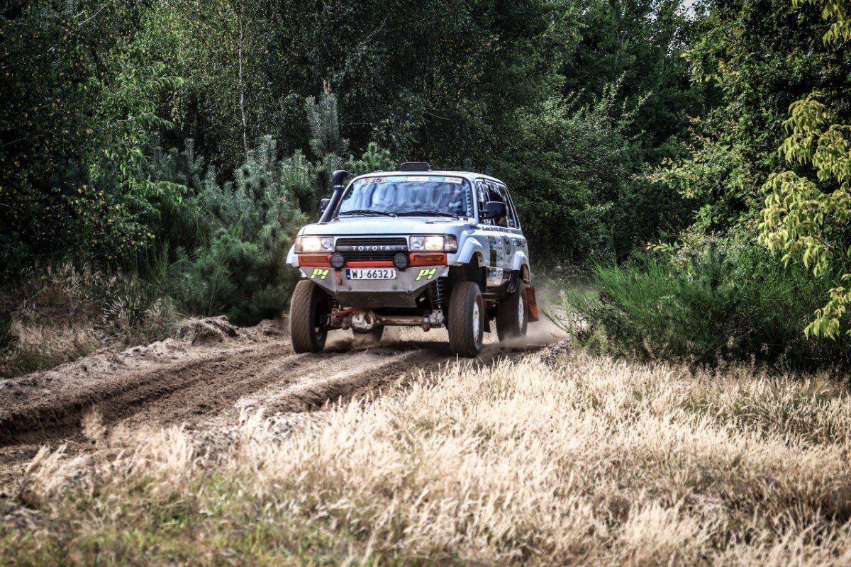 TOYOTA TEAM CLASSIC - Michał Horodeński i Arkadiusz Sałaciński - Toyota Land Cruiser HDJ80 - BAJA POLAND 2024