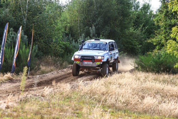 TOYOTA TEAM CLASSIC - Michał Horodeński i Arkadiusz Sałaciński - Toyota Land Cruiser HDJ80 - BAJA POLAND 2024