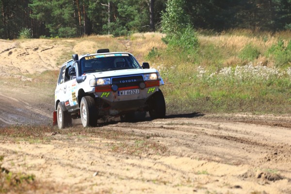 TOYOTA TEAM CLASSIC - Michał Horodeński i Arkadiusz Sałaciński - Toyota Land Cruiser HDJ80 - BAJA POLAND 2024