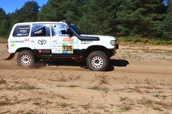 TOYOTA TEAM CLASSIC - Michał Horodeński i Arkadiusz Sałaciński - Toyota Land Cruiser HDJ80 - BAJA POLAND 2024