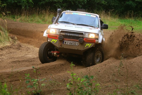 TOYOTA TEAM CLASSIC - Michał Horodeński i Arkadiusz Sałaciński - Toyota Land Cruiser HDJ80 - BAJA POLAND 2024