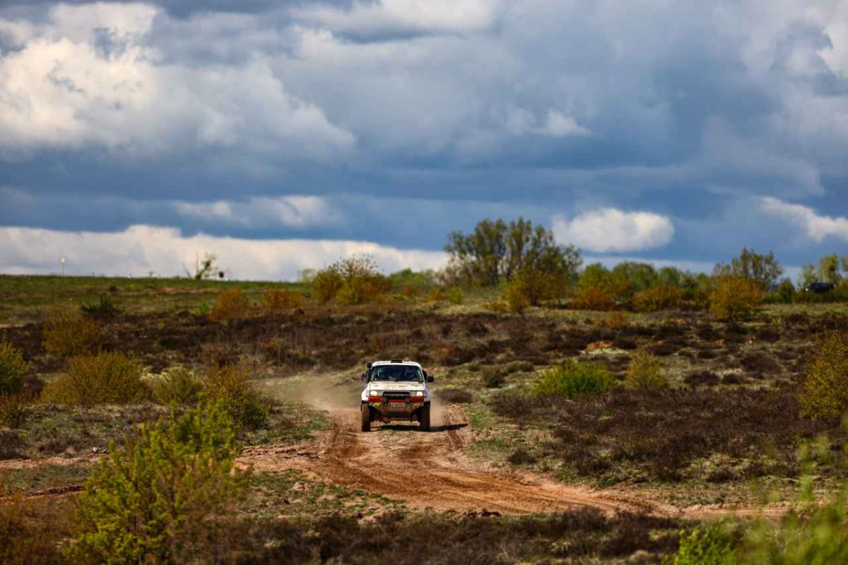 Michał Horodeński i Arkadiusz Sałaciński - Toyota Land Cruiser HDJ80 - TOYOTA TEAM CLASSIC