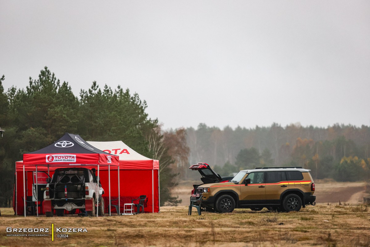 TOYOTA TEAM CLASSIC - Michał Horodeński i Arkadiusz Sałaciński - Toyota Land Cruiser HDJ80 - Rajd Niepodległości 2024