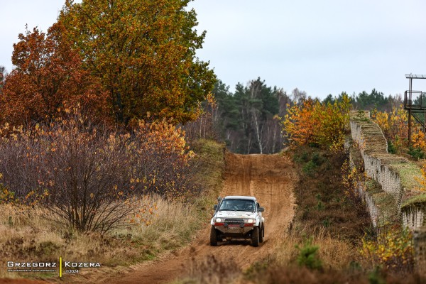 TOYOTA TEAM CLASSIC - Michał Horodeński i Arkadiusz Sałaciński - Toyota Land Cruiser HDJ80 - Rajd Niepodległości 2024