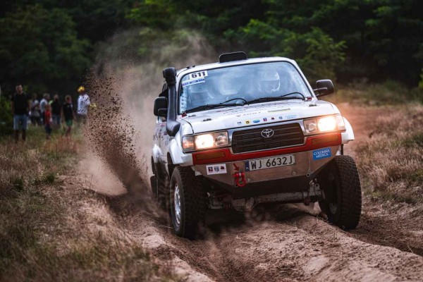 Michał Horodeński i Arkadiusz Sałaciński - Toyota Land Cruiser HDJ80 - TOYOTA TEAM CLASSIC