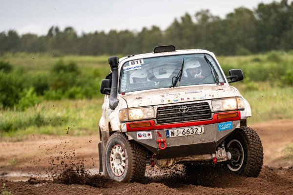 Michał Horodeński i Arkadiusz Sałaciński - Toyota Land Cruiser HDJ80 - TOYOTA TEAM CLASSIC