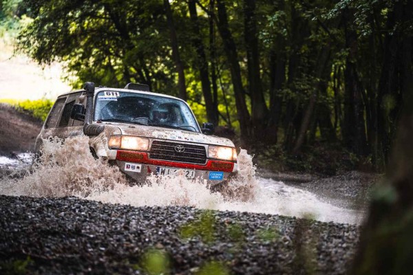 Michał Horodeński i Arkadiusz Sałaciński - Toyota Land Cruiser HDJ80 - TOYOTA TEAM CLASSIC