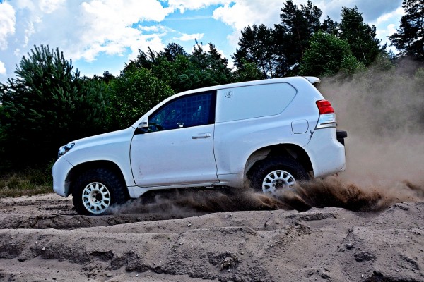 Trening Toyoty Land Cruiser 100, 120 i 155 w Drawsku Pomorskim 2019