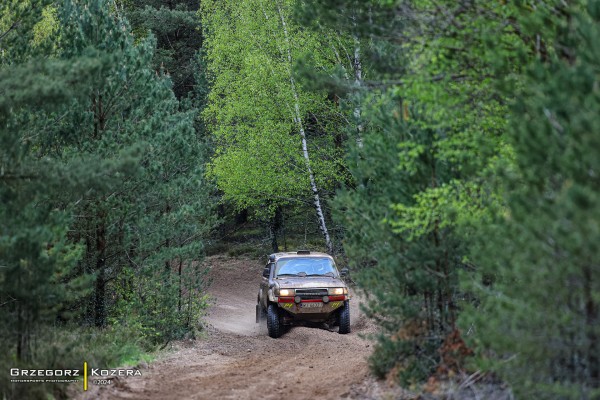 Michał Horodeński i Arkadiusz Sałaciński - Toyota Land Cruiser HDJ80 - TOYOTA TEAM CLASSIC