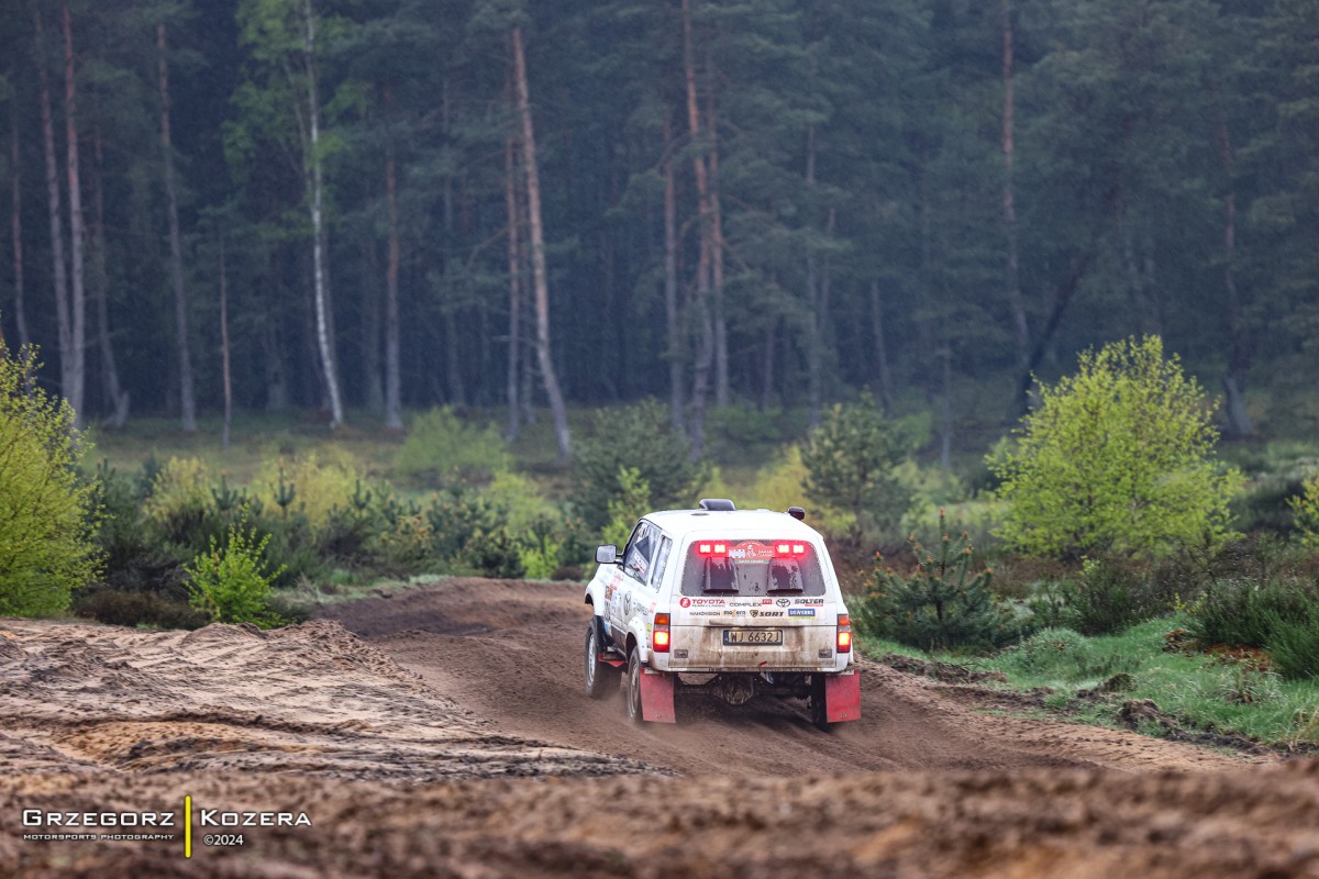 Michał Horodeński i Arkadiusz Sałaciński - Toyota Land Cruiser HDJ80 - TOYOTA TEAM CLASSIC