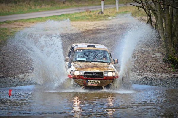 Michał Horodeński i Arkadiusz Sałaciński - Toyota Land Cruiser HDJ80 - TOYOTA TEAM CLASSIC